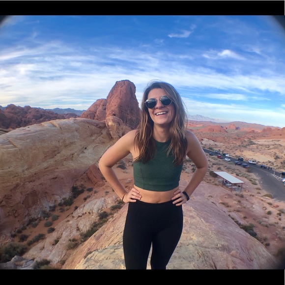 Meet your Posher, Alex - Picture 1 of 3